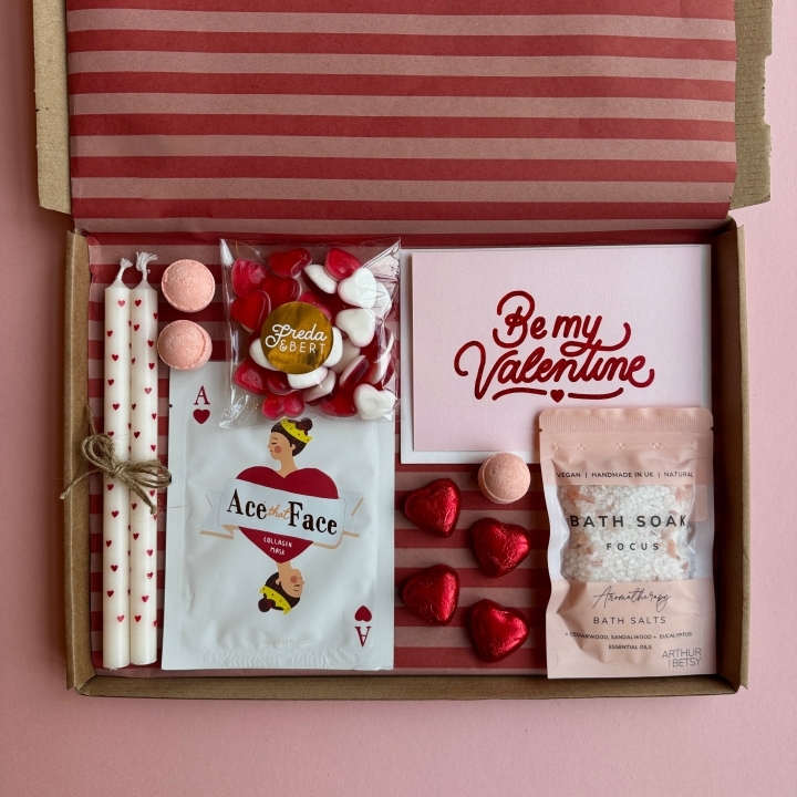 For My Valentine Postal Box