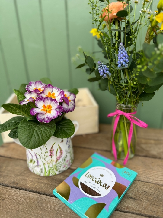 Mother's Day Treat Box